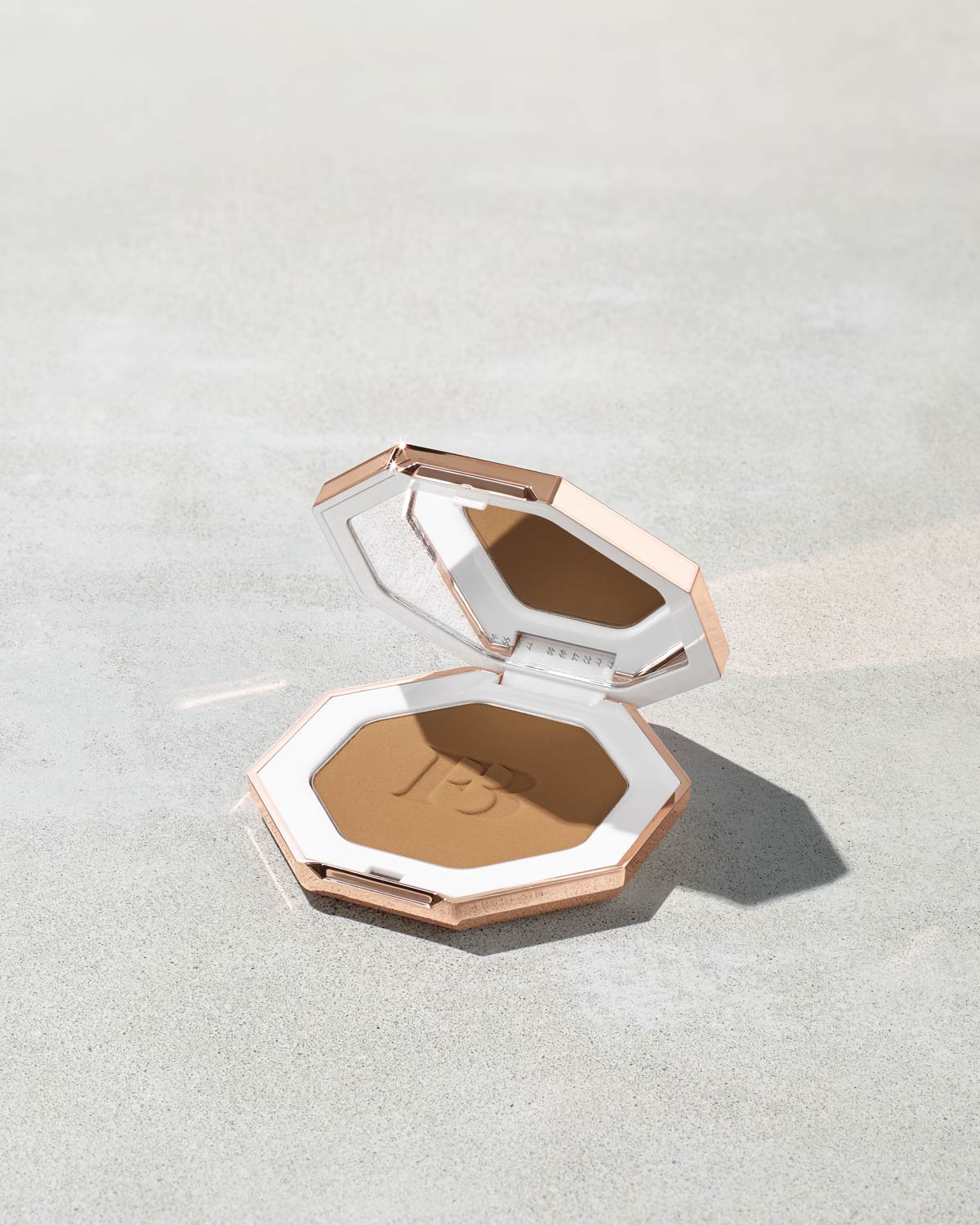Sun Stalk'r Instant Warmth Bronzer — I$land Ting